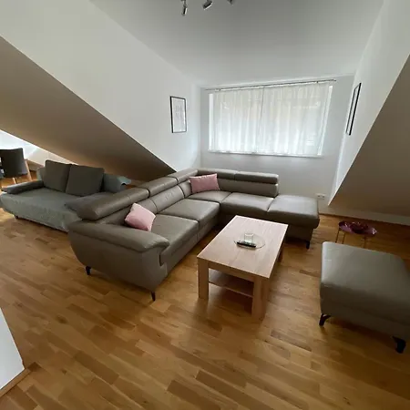 Traun-haft アパート *